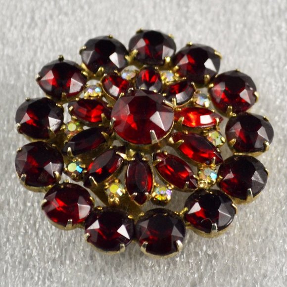 Vintage Brooch Red Rhinestones w/ Aurora Borealis Accents in Gold Tone Setting - Picture 3 of 5
